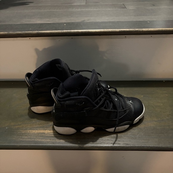 Air Jordan 6 Rings Sneakers - Picture 6 of 7
